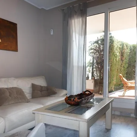 Con Jardin Privado Y 2 Piscinas, Zona Comunitaria, En Apartment *