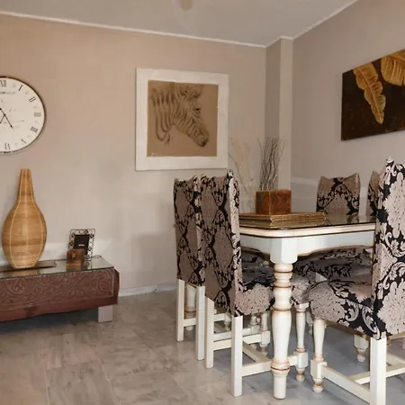 Con Jardin Privado Y 2 Piscinas, Zona Comunitaria, En